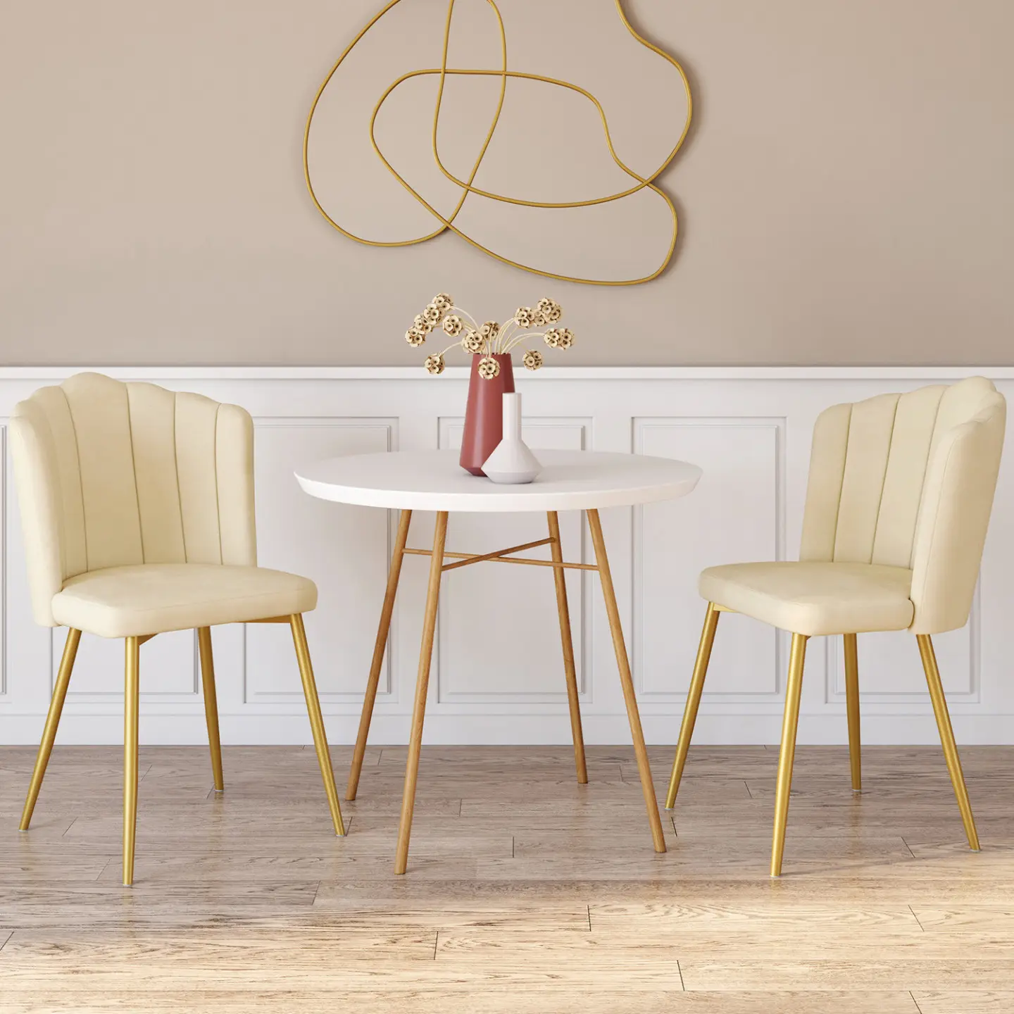 Lot de 2 chaises coquillage ADELLA beige en velours pieds dorés
