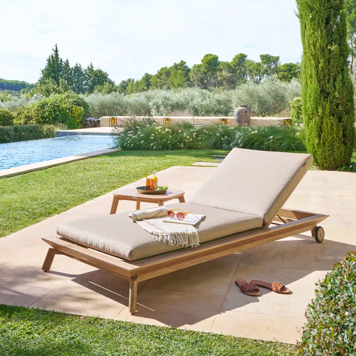 Lit de piscine «Manissa» beige aluminium et polyester Hespéride